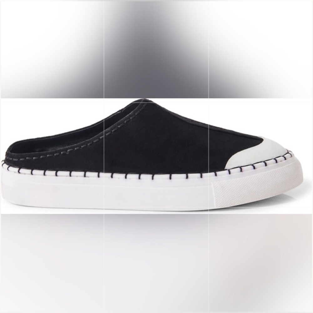 Free People Women’s Juno Slip-on Black Suede Sport Sneaker- Size 7